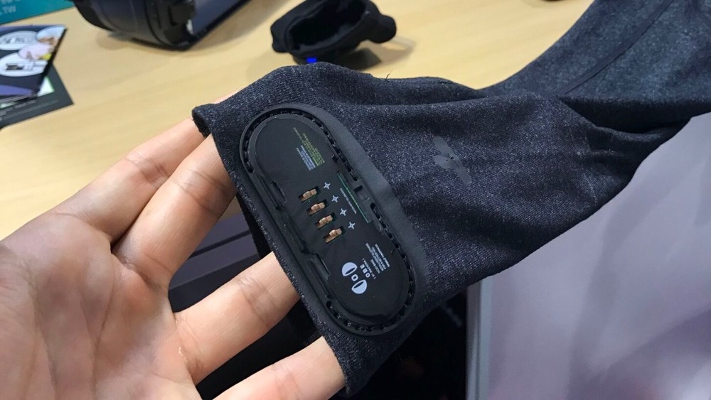 Machina is merging smart clothing and VR with its Out of Body Experience collection