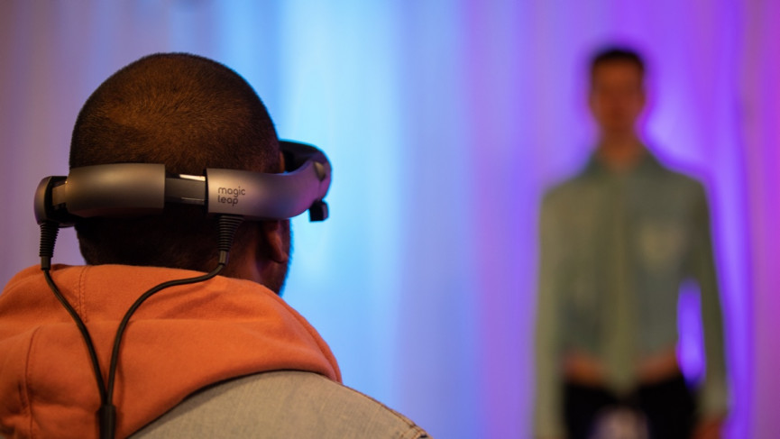 Magic Leap brings mixed reality to the catwalk for London Fashion Week