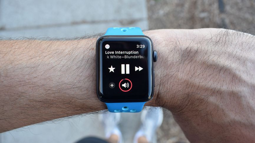 This is what it's like to stream music on the Apple Watch Series 3
