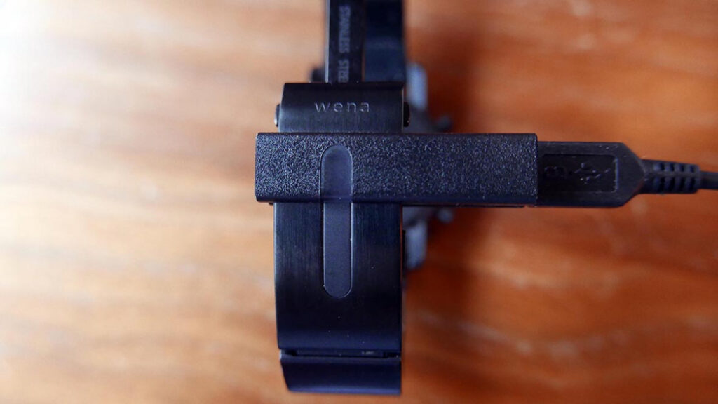 Sony Wena Wrist Pro review