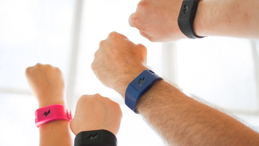 Shock treatment: Breaking bad habits with Pavlok