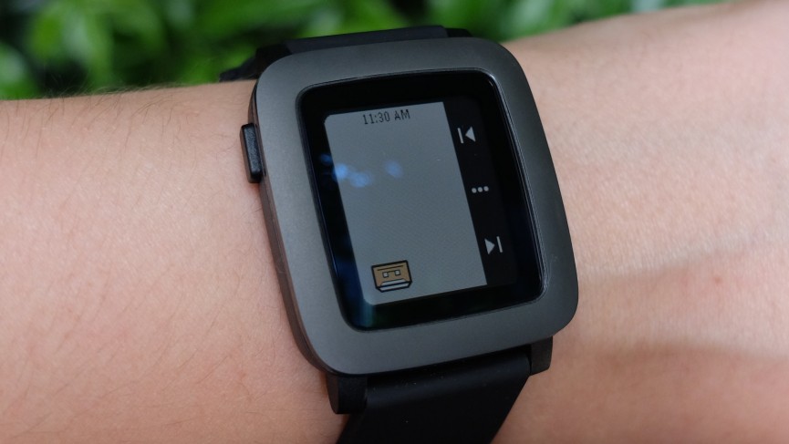 pebble-time-review-music-1435761005-qVa3-column-width-inline