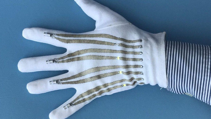 5 innovations that could help smart clothing go mainstream