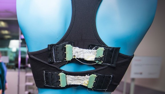 responsive-bionic-bra-breast-movement-5-1418038771-ZBoJ-full-width-inline