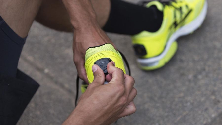 Connecting the feet: The future of smart running shoes