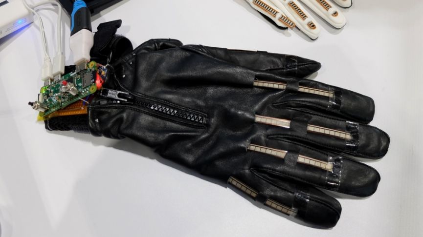 This smart glove that turns sign language into speech could go on sale in 2018