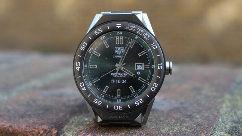 tag-heuer-connected-modular-45-1-1490874432-buH1-full-width-inline