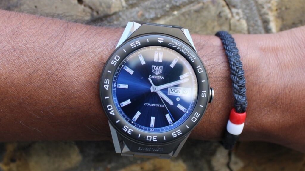 tag-heuer-connected-modular-45-lead-1490893582-ssdd-full-width-inline