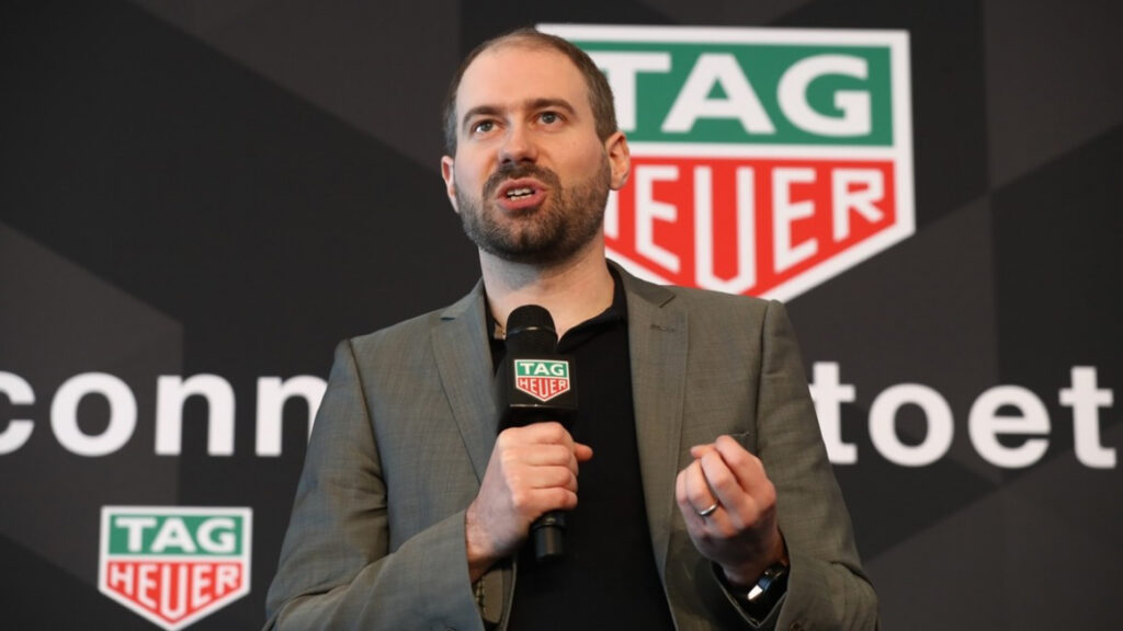 tag-heuer-connected-modular-45-press-conference-43-1490630426-W8bL-full-width-inline