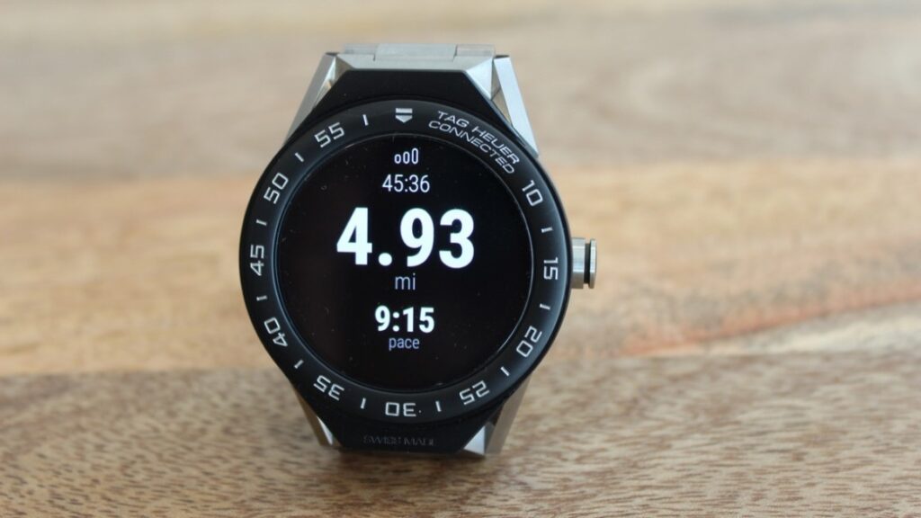 tag-heuer-connected-modular-fitness-1490893388-PMG0-full-width-inline