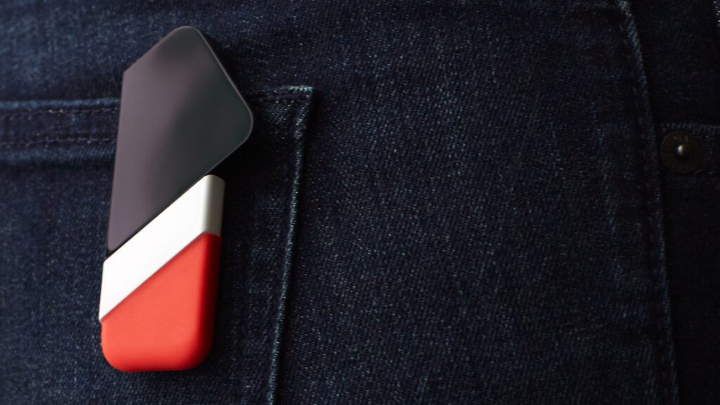 Three futuristic wearable payment devices for 2020 from CSM students