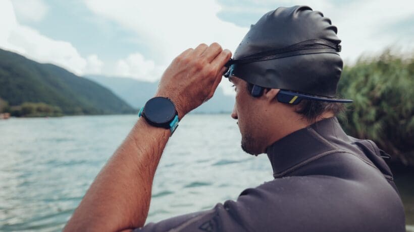 Suunto Aqua use AI to improve your swimming technique while blasting out tunes