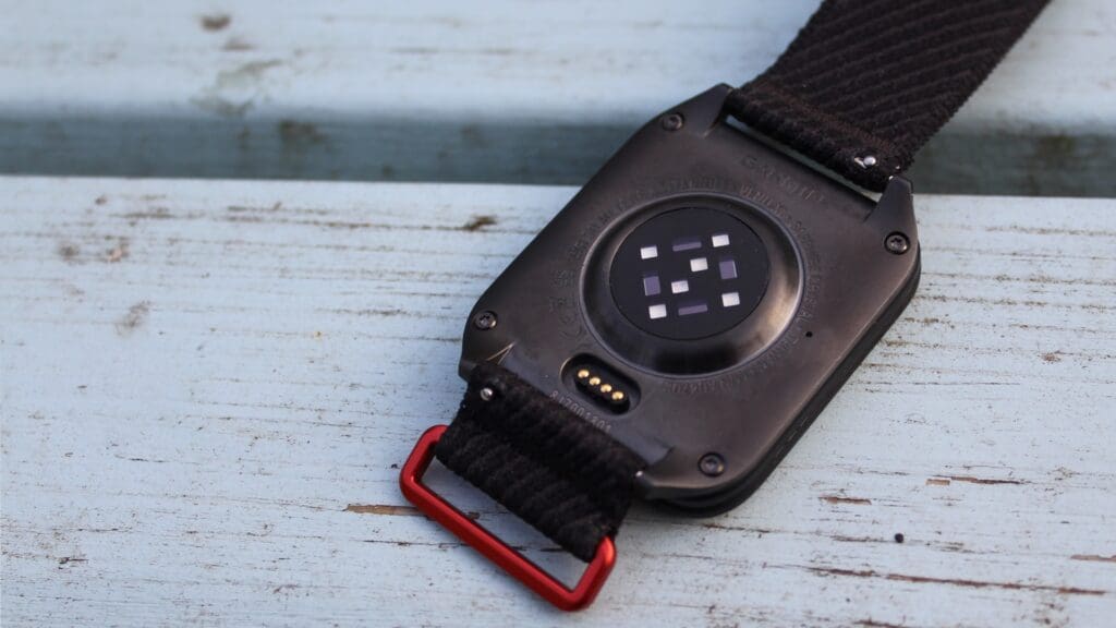 garmin-venu-x1-review-sensor