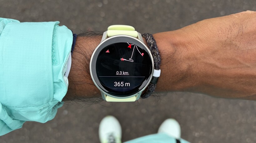 garmin venu 4 on wrist running