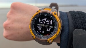 garmin-instinct-crossover-amoled-hiking-workout